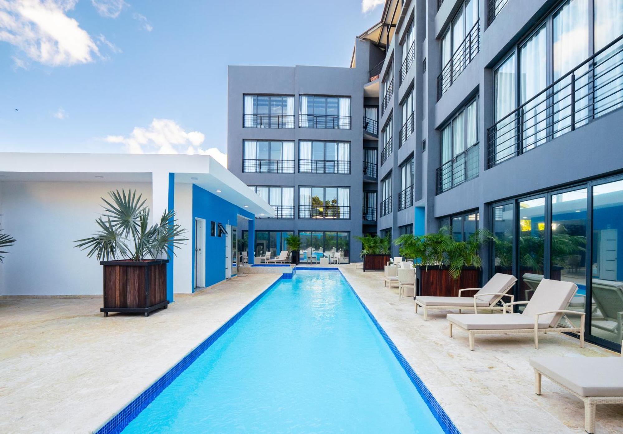Instyle Residences At Rizz Suites Sosúa Exteriör bild