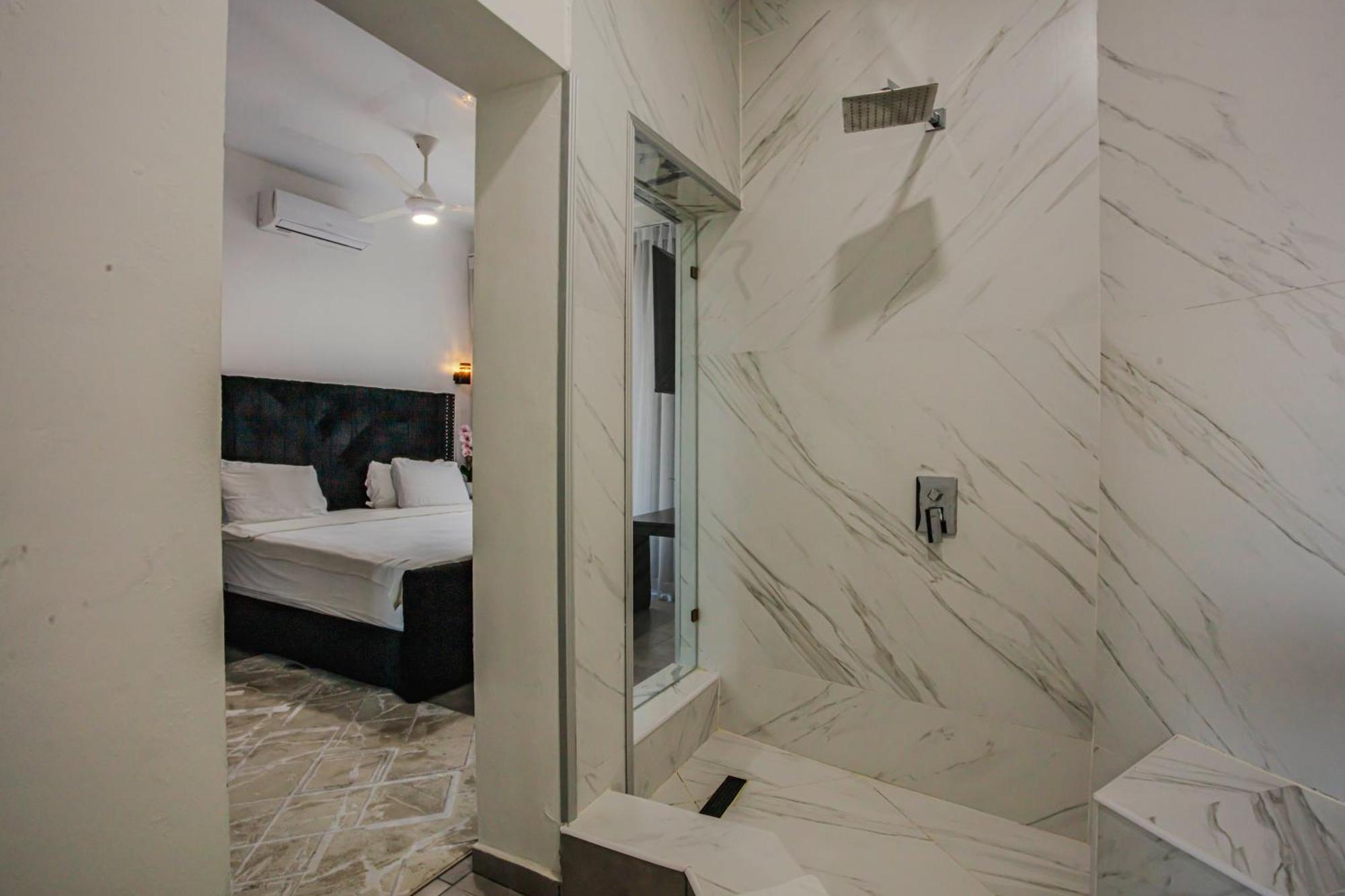 Instyle Residences At Rizz Suites Sosúa Exteriör bild