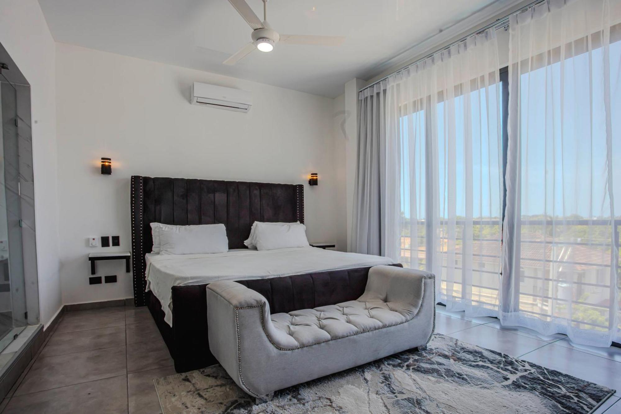 Instyle Residences At Rizz Suites Sosúa Exteriör bild